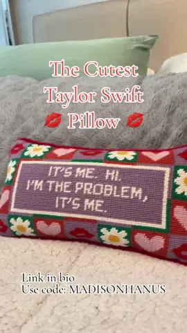 I’m The Problem, It’s Me✨🤍 Link in my bio to get your own!! Use code: MADISONHANUS for 20% off! @furbishstudio #pillow #taylorswift #taylorsversion 