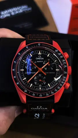 RELOJ OMEGA X SWATCH MOONSWATCH MISSION ON EARTH - LAVA 🌋 #relojes #omegaswatch #moonswatch #omega 