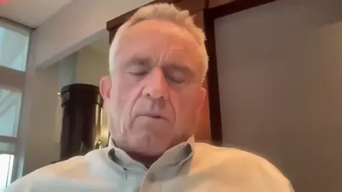 BREAKING: Independent presidential candidate and potential major disruptor of the 2024 US election, @RobertKennedyJr, announces that he has secured all the signatures needed to get on the ballot in every state. He says, “We have all the signatures we need to get on the ballot in every state! This incredible achievement happened because of our more than 100,000 extraordinary volunteers. Their commitment, their heart, and their tireless devotion made this possible - and fuels our grassroots movement each and every day. “The work that Team Kennedy’s volunteers do across this country is the most inspiring and heartening thing I’ve seen in my lifetime. I truly mean that. “Each and every one of you: thank you.”