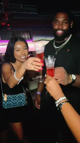 🥂 @Brook • Orlando Influencer 🩵 #chasingr8ness  