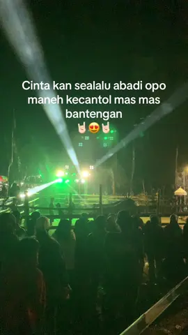 Pora syahduu poll😍🤘🏻#fyp #mberot #mberotmberotmaszeh #mberotgank #mberotmalangraya #mberotgeden #bantengan #bantengnuswantara #bantengmalang #bantengbaritokarangkates #mbodo #ngebruk #sumberpucung #kabupatenmalang 