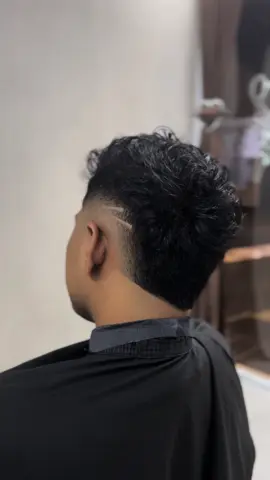 Potongan terkeren, bnyak juga yg ikut trend😁🔥 #gayarambutcowok #fyp #foryoupage #xyzbca #xybca #lewatberanda #burstfade #barberindonesia #barbershop #barber #pangkasrambut #hairstyle #haricuttransformation #foryou #gorontalotiktok #gorontalo 
