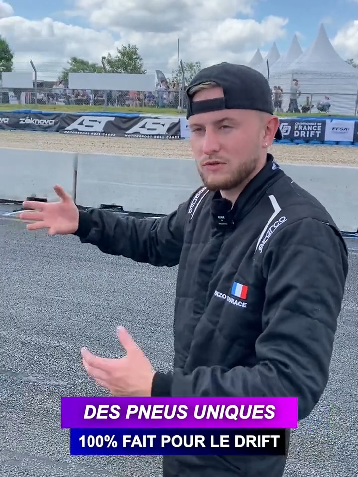 Des pneus spécial drift ? 🤔 #pneu #drift #course #voiture