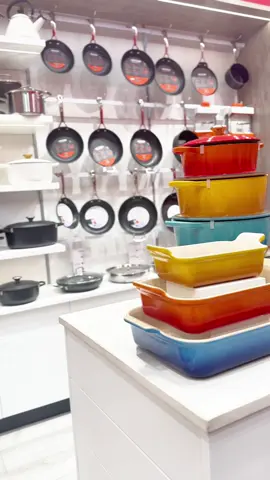 My favourite type of purchases 🍲🫕 #lecreuset #shopping #shoppingvlog @Le Creuset 
