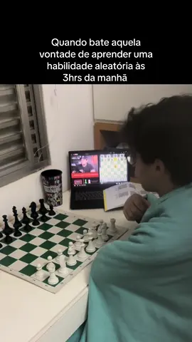 Simplesmente #xadrez #chess #meme #ajedrez #chesstok 
