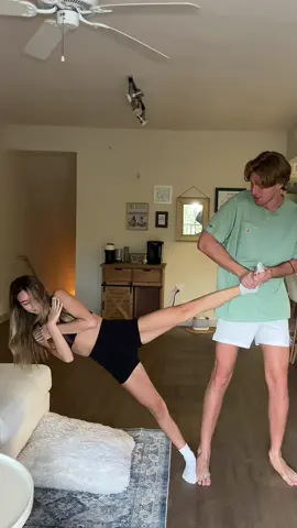 lowkey did we even do it right??😭😂 #coupleschallenge #heightdifference #bfandgf 