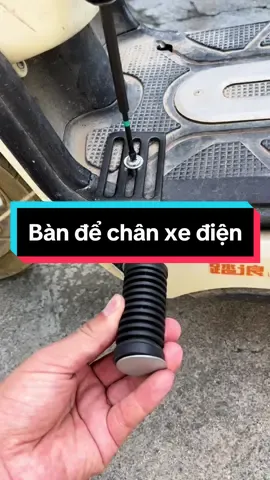Bàn để chân cho xe ga, xe điện #xuhuong #bandechanxedien