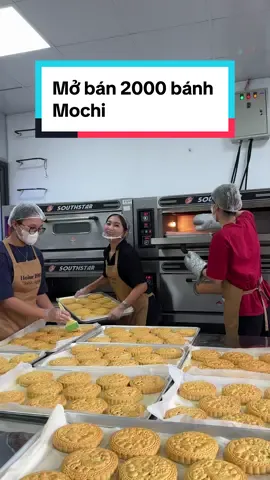 Chỉ có 2000 bánh Trung Thu Mochi Chà bông Trứng muối mọi người nhớ bấm đăng ký sự kiện live và vào live sớm nhé ! #hoiuc1997 #banhmochichabong #banhtrungthu 