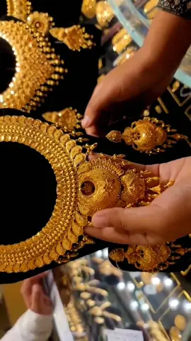 ২১ ক্যারেট স্বর্ণের খুবই সুন্দর নেকলেস সেট #অনেক #সুন্দর #ডিজাইন😍 #foryou #tiktok #official #viral #video #😍 #🥰 