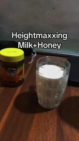 Milk+honey #height #heightmaxx #heightmaxxing #taller #supplements #looksmax #looksmaxing #milk #honey #fyp #trending 