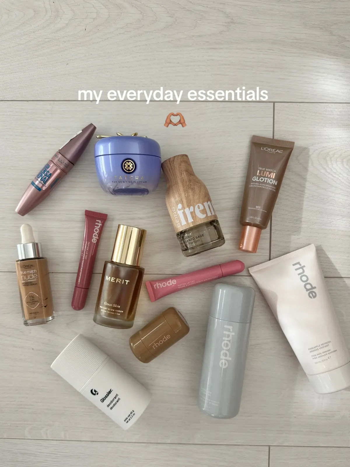 #holygrail #holygrailskincare #skincare #makeup #everydayessentials #whatsinmymakeupbag #frenshe #glossier #rhode #loreal #merit #tatcha #girlythings #makeupessentials #musthaves 