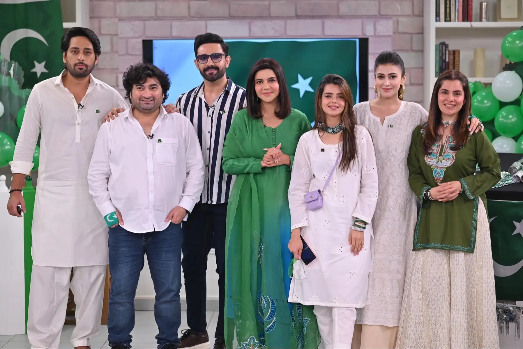 Good morning pakistan #arydigital #NidaYasir #show #back to school life#special show#happy independence day in advance #🇵🇰🇵🇰🇵🇰🇵🇰🇵🇰🇵🇰🌹🇵🇰🇵🇰🇵🇰👍👍🌹 