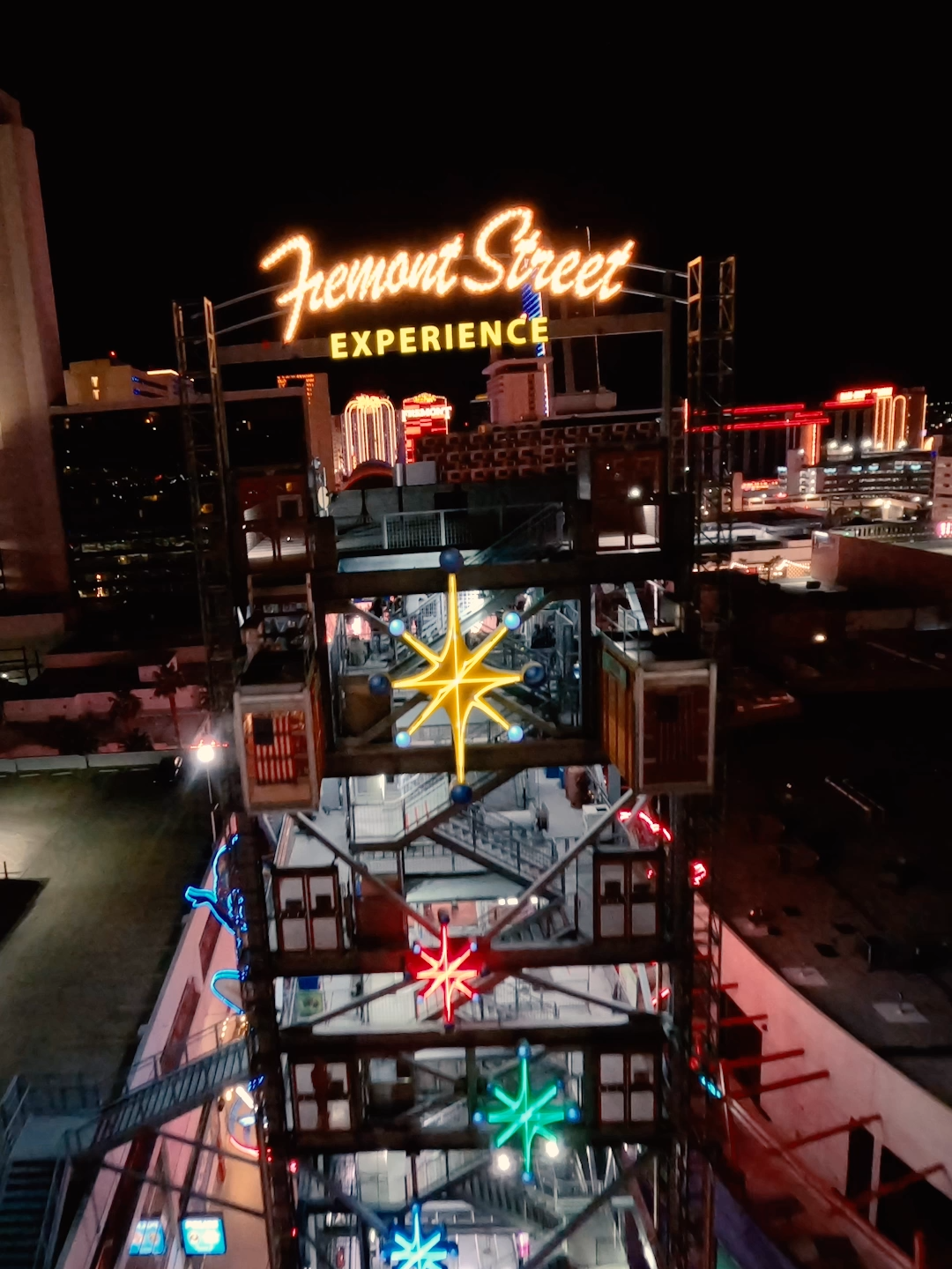 The Fremont Street Experience #fpv #lasvegas #fremontstreetexperie