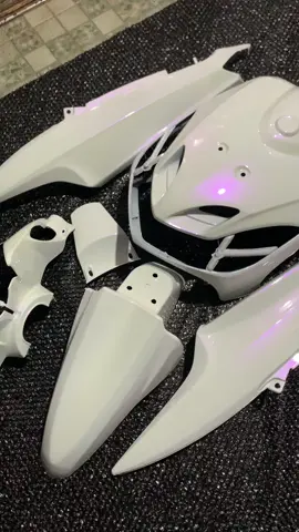 COVER FULL BODY HALUS MIO SMILE KARBU LAMA PUTIH LEMBAYUNG UNGU #fyp #lembayungungu #proper #propermio #yamaha #miosportymodifikasiindonesia #miosmilemodifikasi #miosmile #xuzbca #selamatpagi 