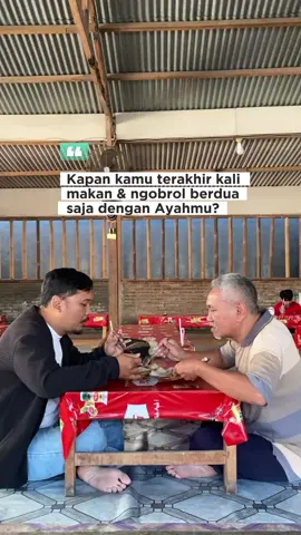 Banyak anak laki-laki yang tidak bisa ngobrol bersama Ayahnya. Kalau kamu bagaimana? Tulis di komen ya  #ayah  #berduabersamaayah  #ngobrolbersamanayah 