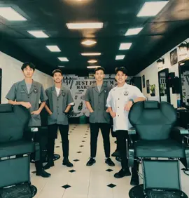 #CapCut #tiktok#foryou #barbershop #ဆိုင်ကအကိုတေနဲ့#views 