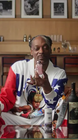 Snoop Dogg stays rocking that Parfums de Marly Delina while in France for the Olympics #SnoopDogg #France #Olympics #Parfum #HiiipHopHeads #Freestyle #Interview #Rap #Rapper #Hustle #Music #Musician #art #Artist #FYP #ForYou #ForYouPage #motivation #Dance #Like #Love #Explore #Peace #Positivity #viral #ViralVideo #Song #Album #HipHop