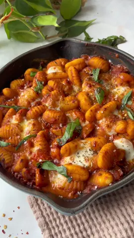 I could eat this every single day fr 😍👌 #gnocchi #gnocchirecipe #onepotmeals #vegetarianrecipe #pastatiktok #FoodTok 