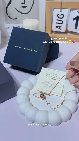 pov: imagine he surprise you necklace from @Daniel Wellington MY 🫣🥹💗💗  #danielwellington #giftsforher #Dwquadro #dwgifts #necklace #necklacegift #hadiahrantai #necklacedw #danielwellingtonnecklace 