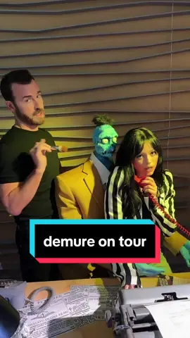 we like to think the #Beetlejuice #Beetlejuice press tour is very demure 💅 #JennaOrtega #JustinTheroux #demure #mindful 