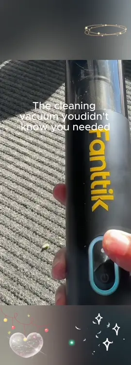 This handheld vacuum is great for dusty crusty people #giftideas #techtok #homeandliving #fanttik #handheldvacuum#tiktokBackToSchool 