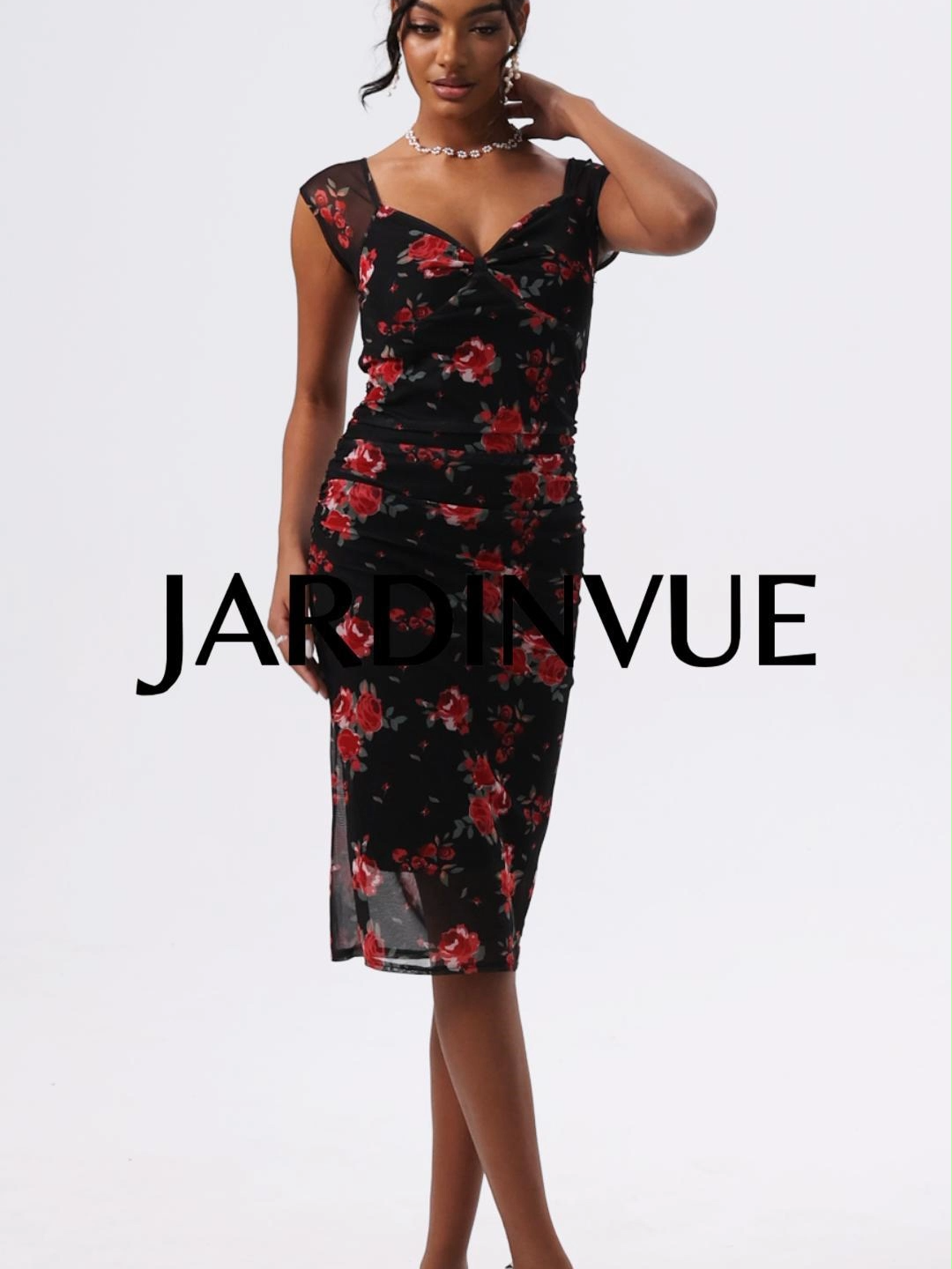 Show your beauty in floral dress!🥰 #jardinvue #dress #life #beauty #OOTD #fashion #enjoylife #fyp