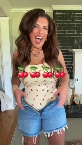 Replying to @Hali Pannelli the cherry is SO CUTE! But I just noticed they have just released new designs and they are ADORABLE. 👏🏻 #snatched #mombody #postpartumbody #midsize #midsizewoman #curvywomen #plussizefashion #viralbodysuit #rushtok #rushready #snatchedwaist #snatched 