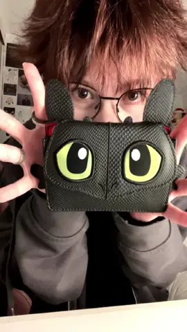 03:39 min | UNBOXING de los stray kids ATE 🦅🇺🇸🗣️🔥‼️ sé que ya salio hace rato pero me llego hace poquito y también me demore en editar 💋 #fypシ #maxi #unboxing #skz #ate 