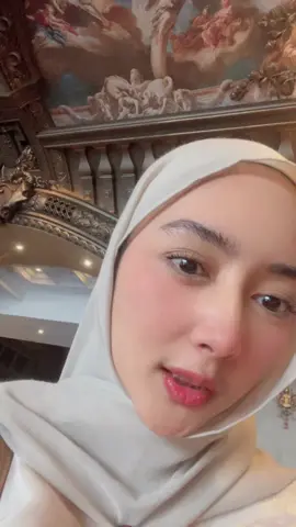Bukan luuew orangnya -kakev