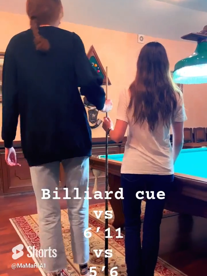 Height comparison🤓 #tiktok #height #tallgirl #positivevibes #trending #viral #funny #model #tallest #tallpeopleproblems #billiards #comparison