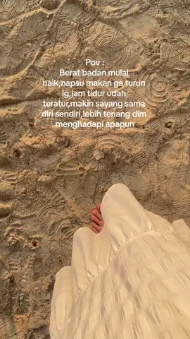 Super pround sama diri sendiri👏🏻 #selflovejourney #sunset #pantai 