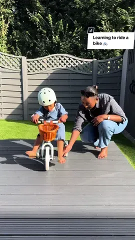 First ride on the tricycle! 🥰 Teaching Sanaa how to pedal with her new @Banwood tricycle 🚴‍♂️  #MumLife #Banwood #ToddlerMilestones