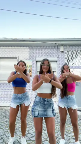 “joga na minha cara” #fy #fyp #foryoupage #trio 