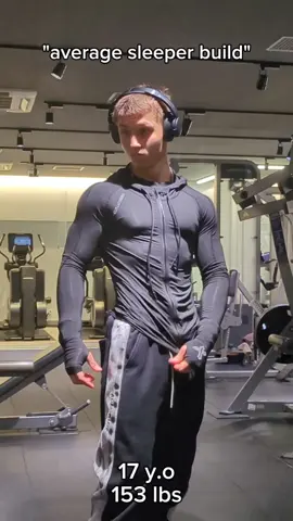 17 y.o kid with average sleeper build  #aesthetic #muscle #posing #model #abs #sixpack #fitnessmotivation #gymlifestyle #jacked #shredded #fitnessmodel #ジム#筋トレ#筋肉#イケメン#イケメン男子 