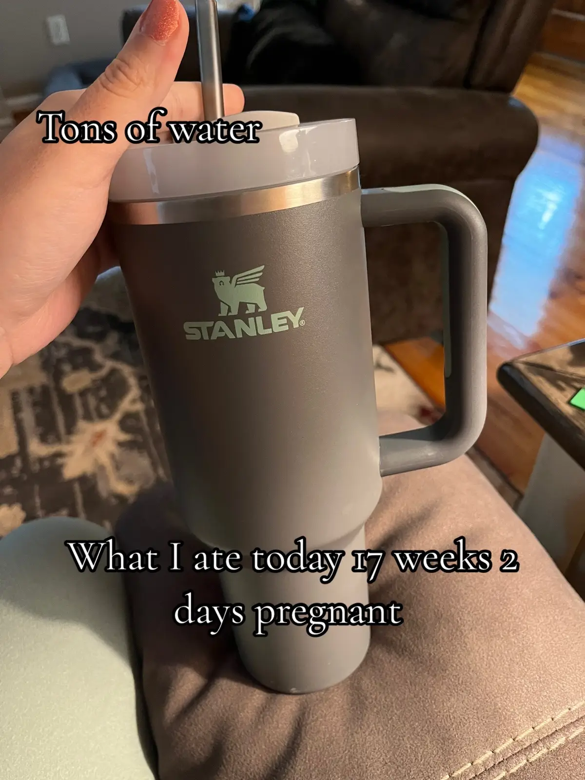 That first workday back is rough 😅 #whatieatinaday #whatiate #pregnant #pregnantlife #secondtrimester #teacher #teachertok