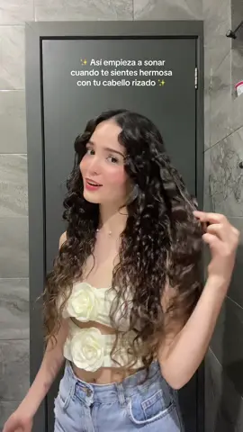 Para todas mis curly girls❤️❤️ #curls #curlyhair #curlscheck #cabellorizado #cabellorizadonatural #curlygirlmethod 