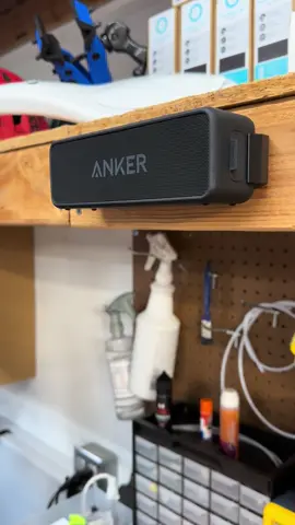 Walk mount of the Anker Soundcore 2 😁 not the best speaker out there, but for the price? Not bad.  Check out the shop! https://tekrexz.etsy.com #mtb #mtblife #bike #mountainbike #cycling #bikelife #ciclismo #downhill #mtblove #enduro #cyclinglife #mountainbiking #enduromtb #mtbbrasil #mtblifestyle #bicicleta #bicycle #bikes #nature #downhillmtb #roadbike #pedal #freeride #shimano #dh #strava #ride #gopro #cyclingphotos #specialized #anker #soundcore #speaker #bracket #mount #audio #portable #music #bikespeaker  