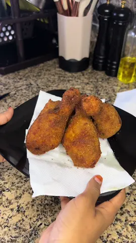 KFC chicken oo aad umacan badan #qado #cunto #baasto #cuntokaris #somalitiktok #viral 
