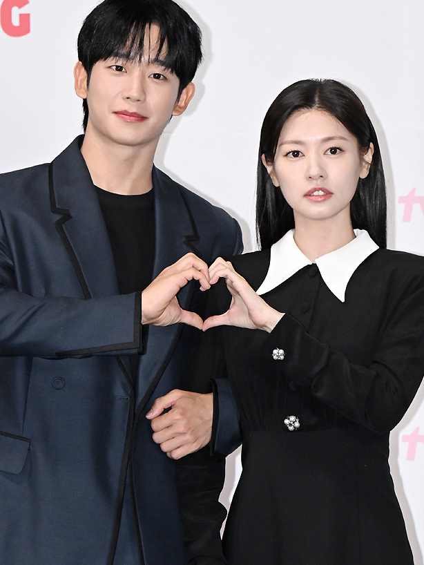 정해인-정소민, 설레는 '찐친' 케미~ '사랑'으로 이어질까? #정해인 #정소민 #엄마친구아들 #엄친아 #junghaein #jungsomin #lovenextdoor