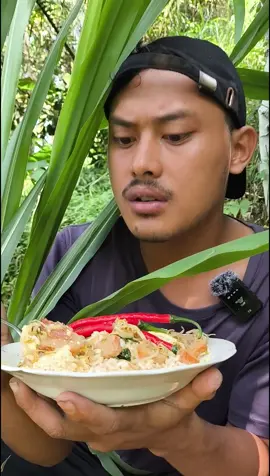 lalapan daun tebu 🤤 #mukbangdkebun #mukbangexstrim #mukbangkeliling #mukbangdauntebu ##mukbangthailand #poryoupage #fyp 