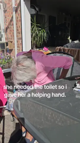 #granny #elderly #toilet 