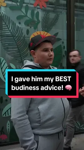 I love meeting people on their business journey! ❤️ #ad If you successfully complete a Tide application and spend £100 within 3 months of opening an account they’ll give you £50! (T&C Apply) Enter code ‘SIMON’ when you sign up. Link in bio 🔗 #simonsquibb #entrepreneur #dreams #business #givewithouttake 