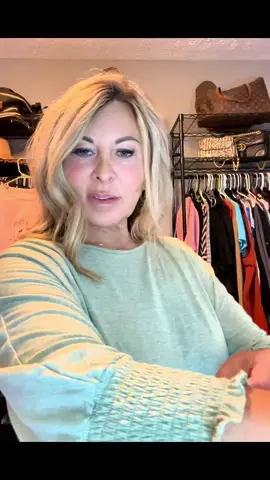 Yall love these cuffs! I love these cuffs too!  🥰 #dealhunters #tiktokshopbacktoschool #comfort #shirt #tiktokshop #sale #honesty #fashionistafavs 