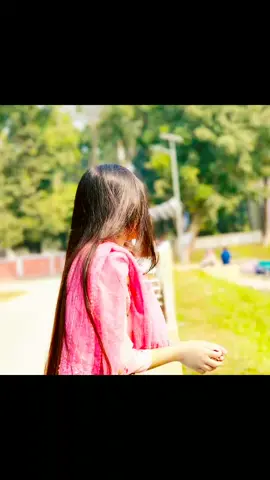 chaya hoye theko pase sarajibon🙂☺️#foreyou #fyp #bd #bdtiktokofficial🇧🇩#picture #sad #sadvideo #ঘুরাঘুরি #প্রিয় #mehezabinazmain7 @TikTok @For You @TikTok Bangladesh 