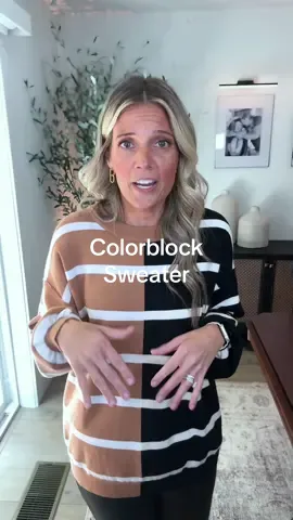 Loving the colors on this colorblock sweater! #womenssweater #sweater #sweaterseason #oversizedsweater #ootdinspo #womensootd #treasurefinds #shopicons #trendingsweater #rushtok #tiktokshopblackfriday #casualootd #sahmootd 