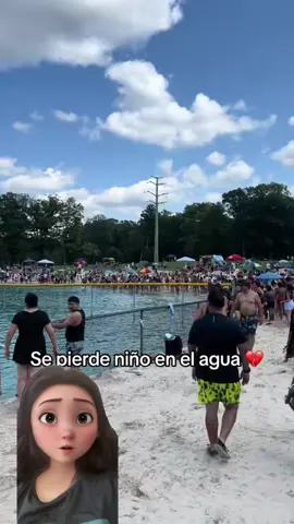 Se pierde Niño en el agua#niño #niños #agua #perdido#peligroso #ahogado #padres #report #ayuda #fly #foryou #vacation #vacaciones #nadar #swimming 