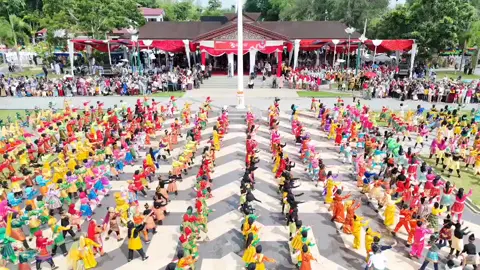 Tarian massal 1.000 siswa/i SD se Kota Langsa