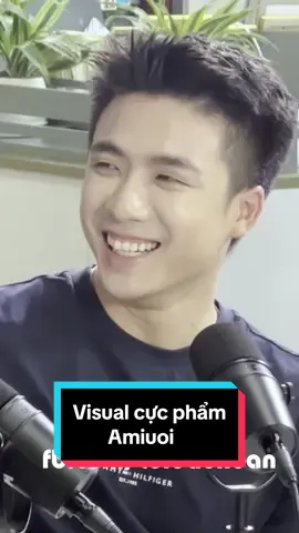 Cận cảnh visual cực phẩm của Amiuoi Nguyễn Tùng Dương trong podcast 