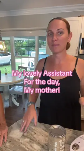 My mother does not understand #tiktok at all 🤣🤣 But she’s getting herself one of these can openers now! I’m obsessed with this thing! #kitchen #kitchengadgets #shop #shopping #canopener #mom #review #foryou #product #products