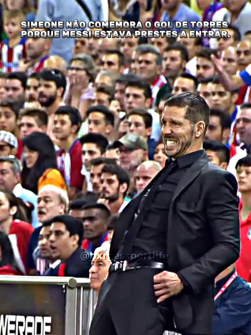 simeone disse na entrevista que não comemorou o gol porque viu messi se aquecendo. 😮‍💨🔥 #lionel #messi #lionelmessi #neymar #suarez #simeone #barcelona #atleticodemadrid #futebol #futebolbrasileiro #futeboleuropeu #futbol #footballtiktok #fut #foot #viral #explore #fy